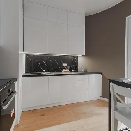 Lux In Wola - Parking, 2-rooms, Wi-fi Lägenhet Warszawa