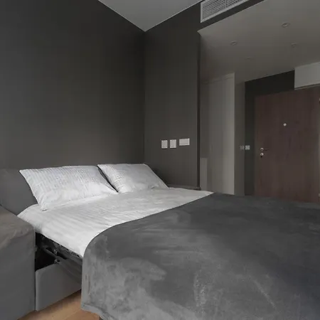 Lux In Wola - Parking, 2-rooms, Wi-fi Warszawa