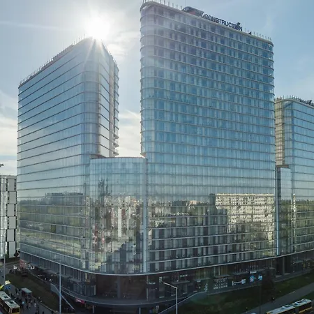 Lux In Wola - Parking, 2-rooms, Wi-fi Lägenhet